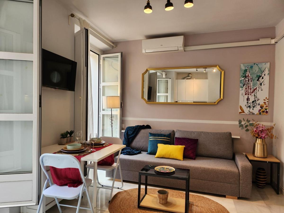 Lovely Center Apartments - Balcony Lux Sol Sevilla Exterior foto