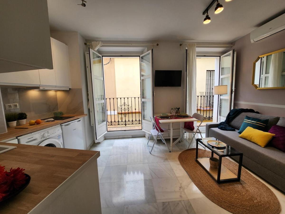 Lovely Center Apartments - Balcony Lux Sol Sevilla Exterior foto