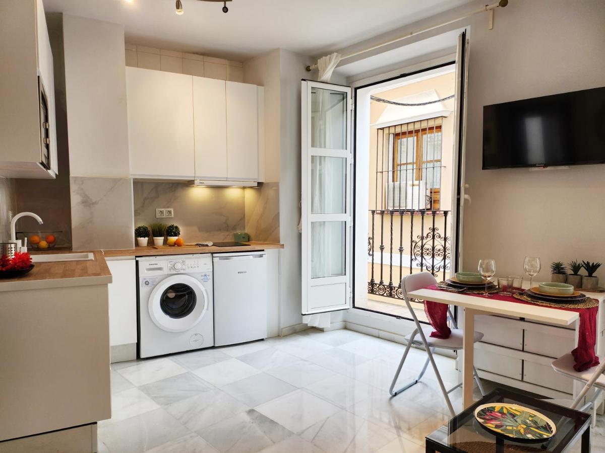 Lovely Center Apartments - Balcony Lux Sol Sevilla Exterior foto